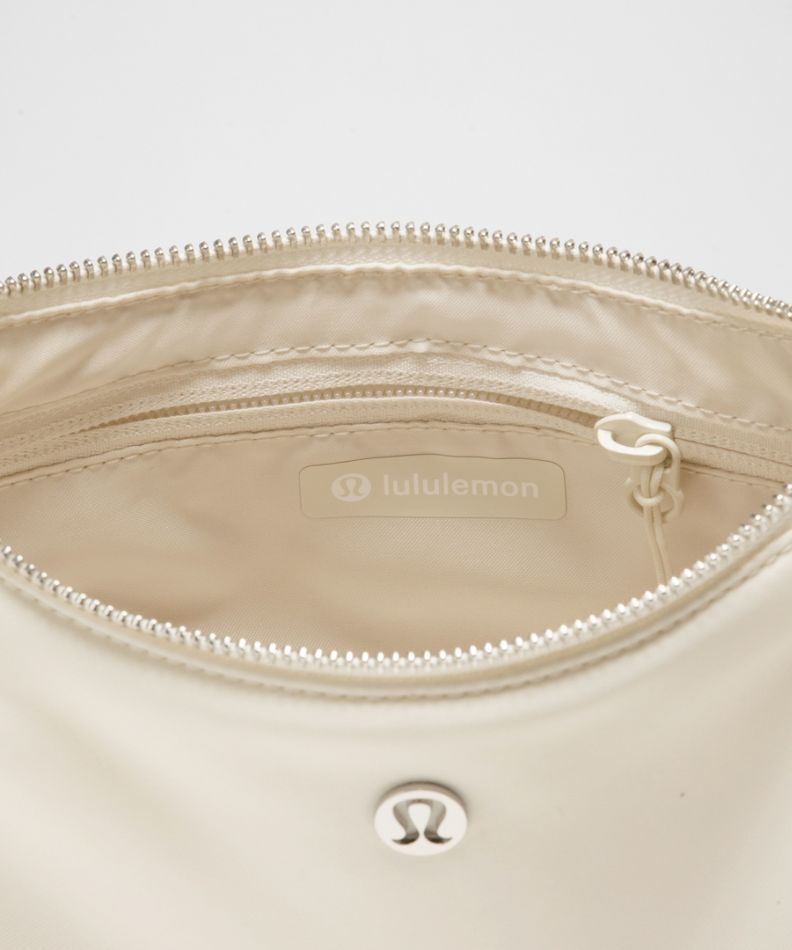 BOLSO LULULEMON CH