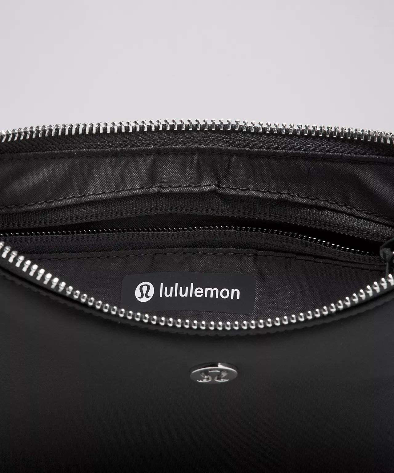 BOLSO LULULEMON MINI