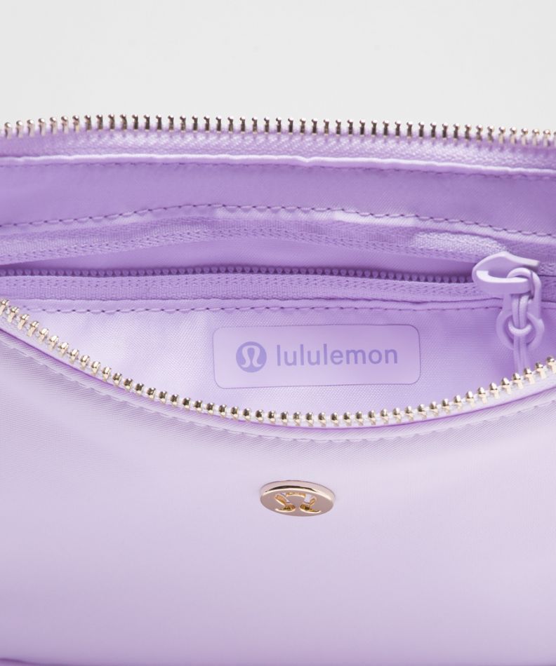 BOLSO LULULEMON MINI