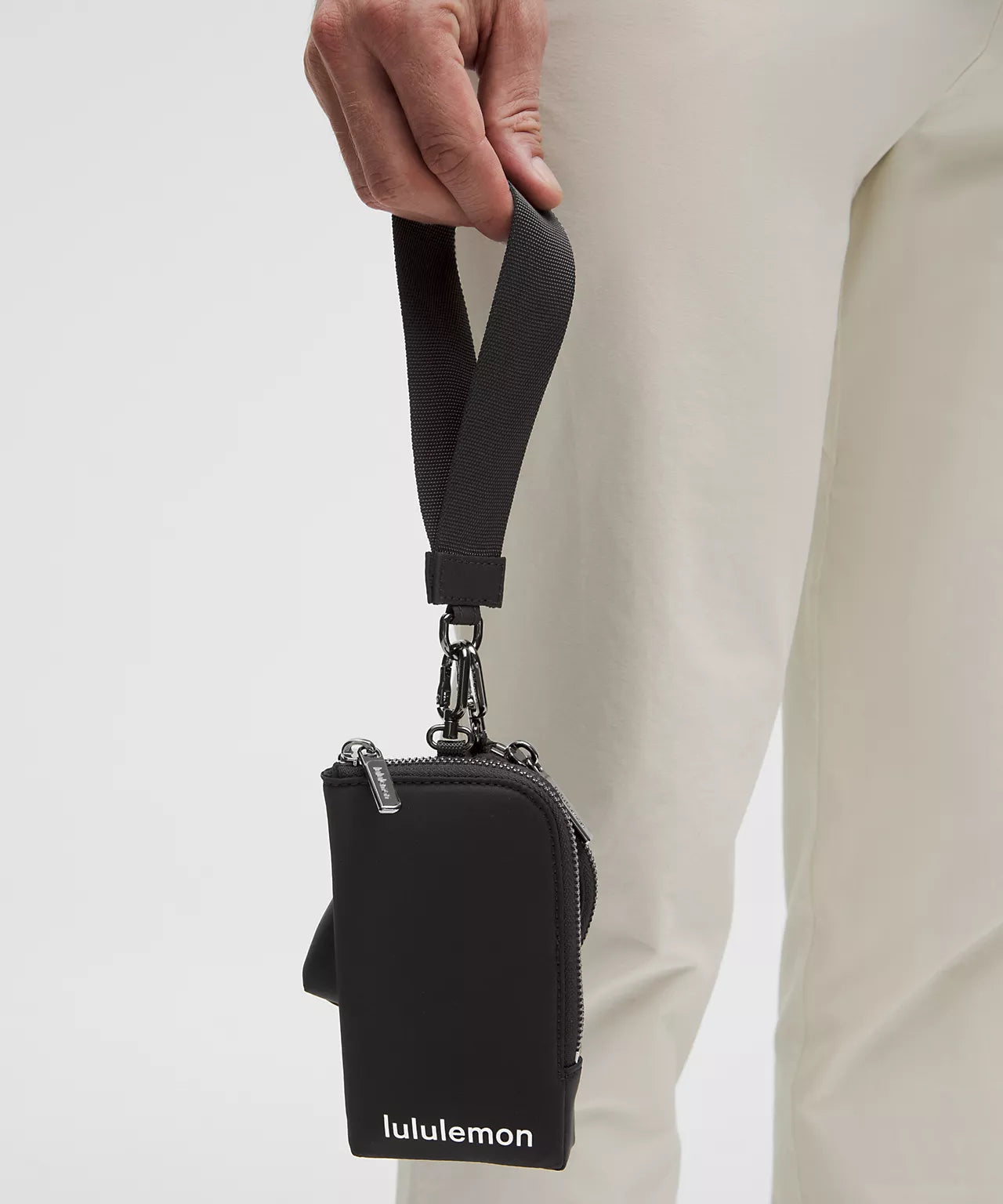LULULEMON MUÑEQUERA CON DOBLE BOLSO