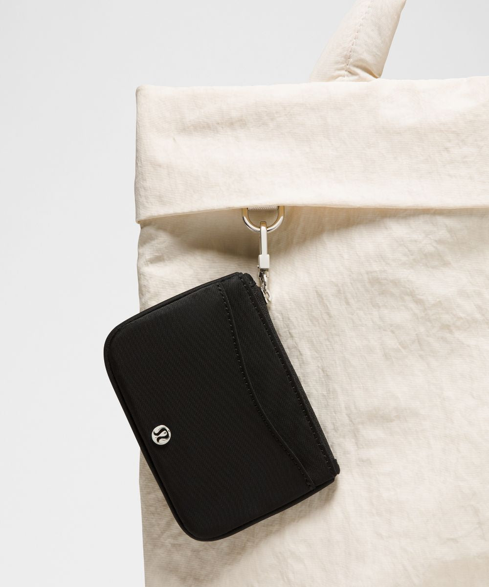 LULULEMON TARJETERO